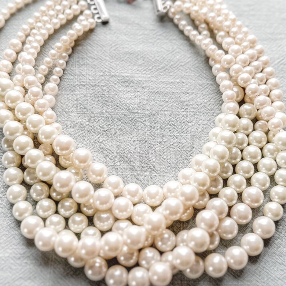 Lia Sophia Cream Pearl Necklace - Picture 2 of 7